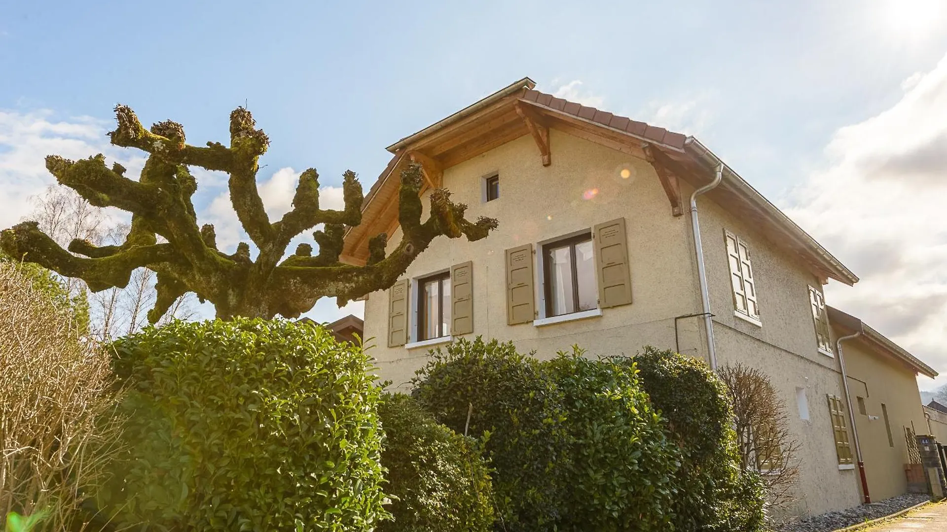 Holiday home Les Clapotis Du Lac, Maison De Famille A 2 Pas Du Lac-Lla Selections By Location Lac Annecy Saint-Jorioz